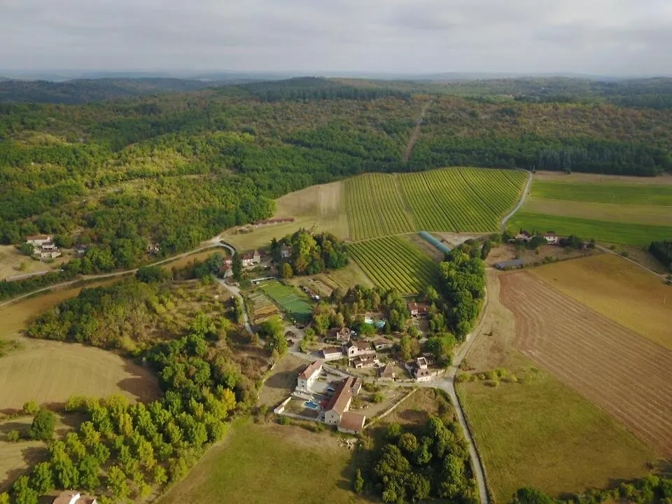 Gite St Cirq Lapopie Piscine Vue Imprenable Tour-de-Faure Holiday home